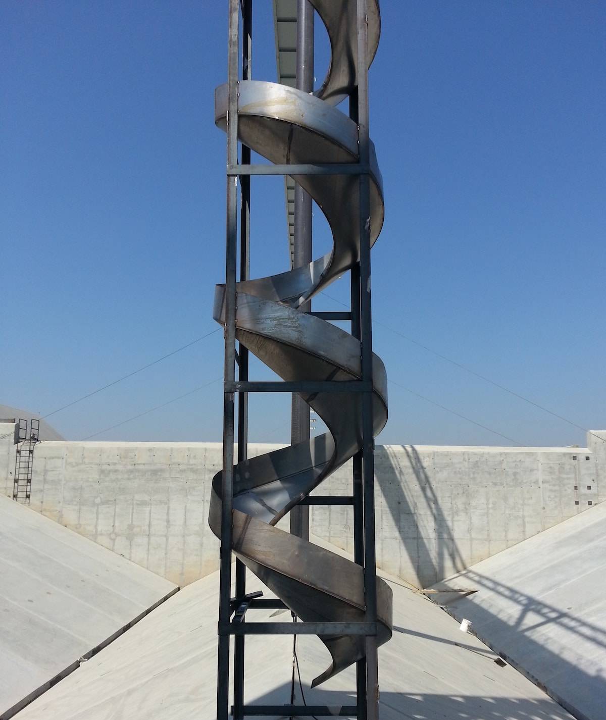 Spiral Chutes For Many Major Food Processing Companies