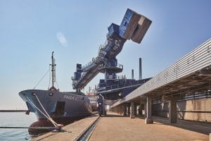 Siwertell ship unloader secures safe sulfur handling for Israel´s largest port