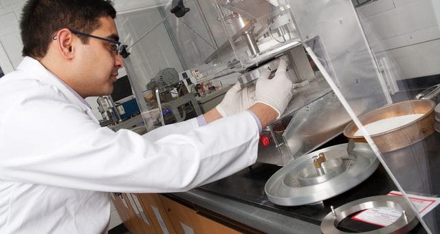 Bulk Materials testing resumes at the Wolfson Centre