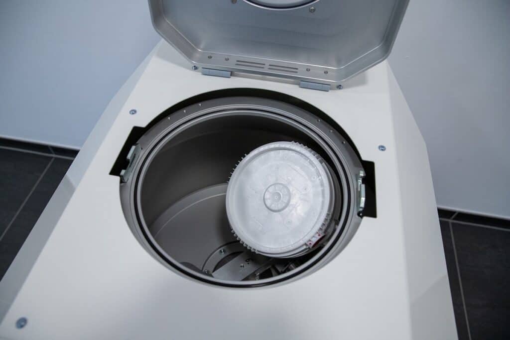 Speedmixer® SMART DAC Is Mixing Up The Market For Laboratory Mixers