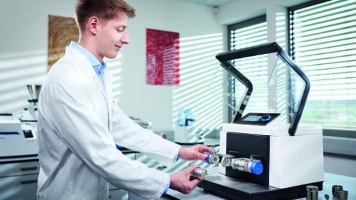 The New Mixer Mill MM 400: Ease-of-use meets great versatility