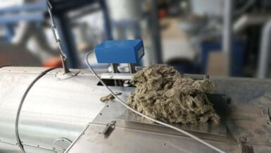 Improved Coffee Roasting Efficiency Thanks to Continuous Volume Flow Measurement