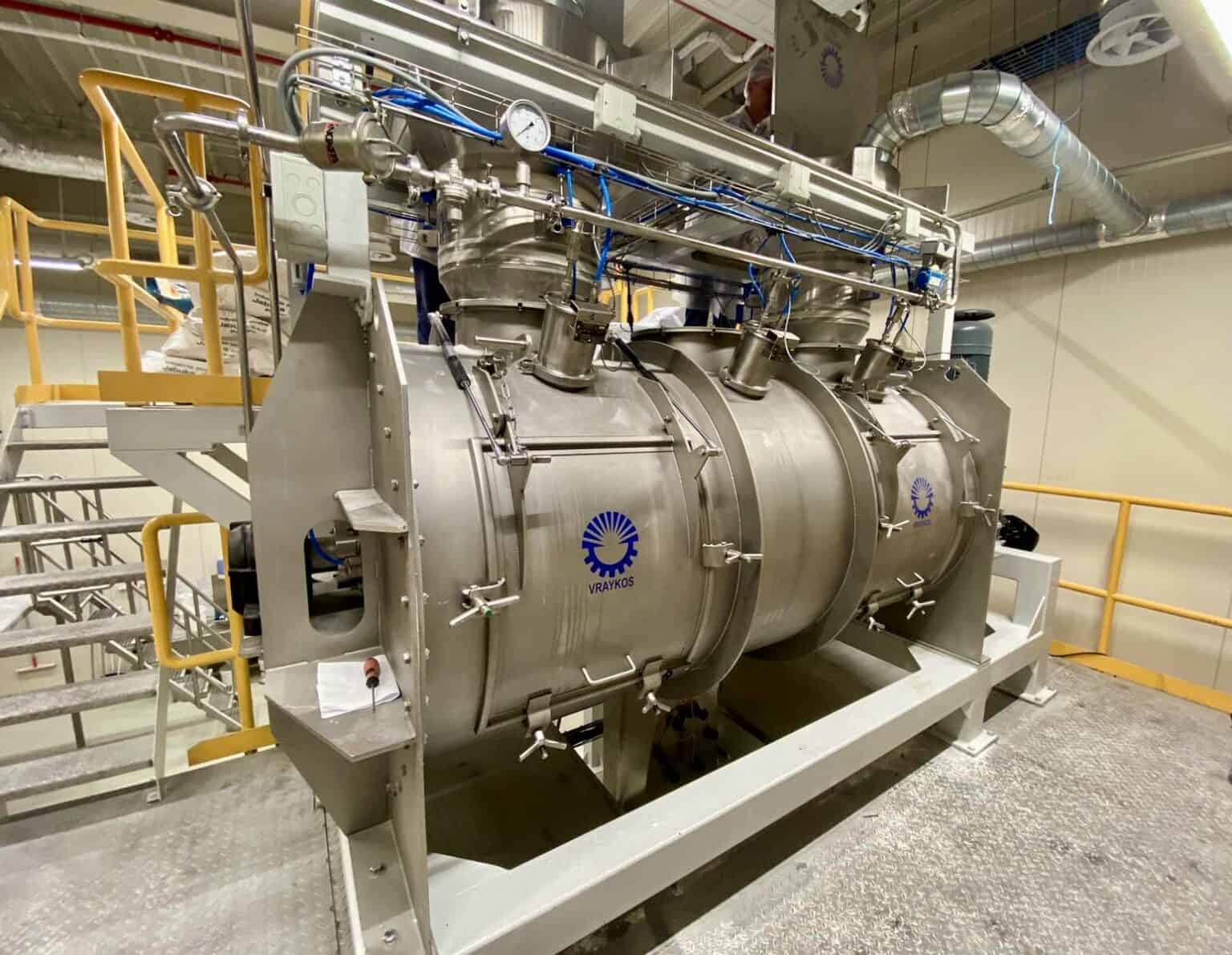 Introducing VRAYKOS’ cutting-edge Powder Mixer Series AMK • BulkInside