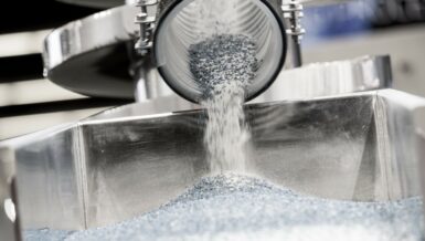 Optimizing Particle Size Distribution through Powder Sieving