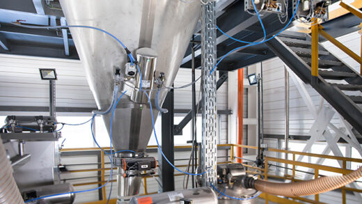 Raw Material Automation in an Inert Gas Atmosphere