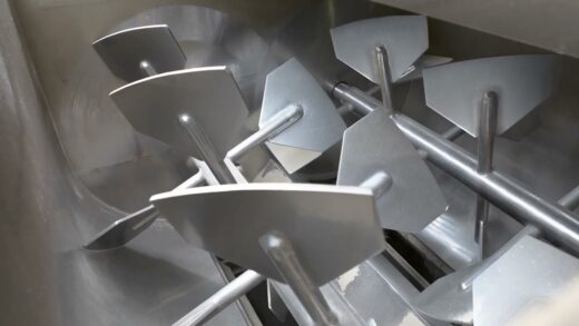 Animal Feed Producer Ups Uniformity, Cuts Cycle Times with Fluidized Bed Mixing