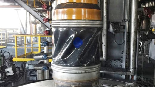 Powder Containment in Plastics & Rubber Manufacturing: How BFM® Fittings Solve Fine Dust Challenges