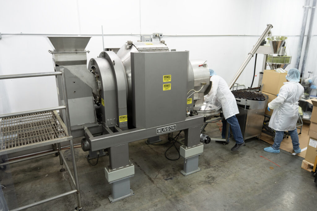 Rotary Batch Mixer Slashes Cycle Times, Overages at Contract Manufacturer