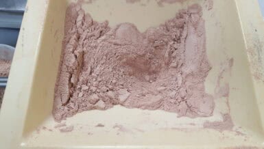 From Ratholing to Reliable Flow: Handling Katechu Powder