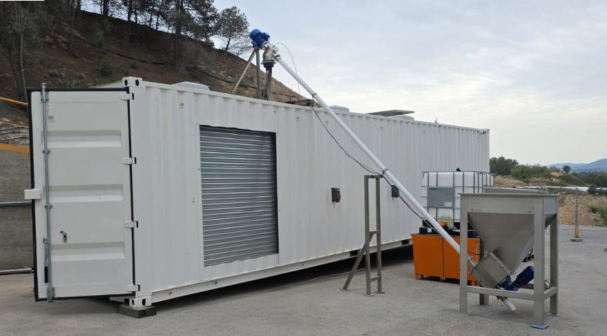 Flexible Screw Conveyor Systems for Powder Handling in Fertiliser Applications